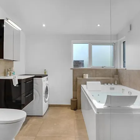 Amazing In With Kitchen * Vig