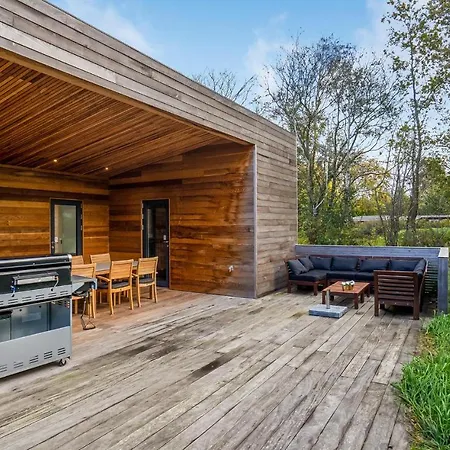 Amazing In With Kitchen
